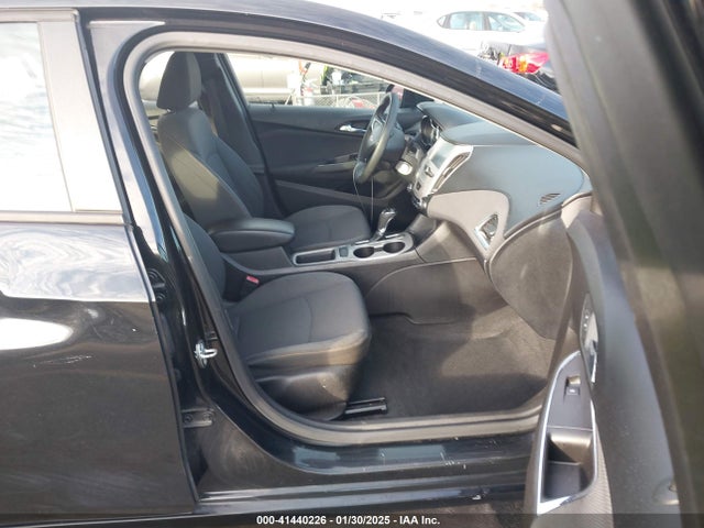 Chevrolet Cruze Ls Auto 2018 1G1BC5SMXJ7230739 Image 5
