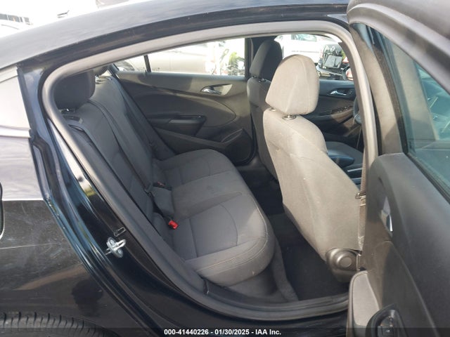 Chevrolet Cruze Ls Auto 2018 1G1BC5SMXJ7230739 Image 8