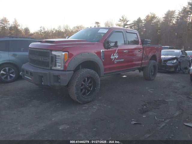 Ford F-250 Platinum 2017 1FT7W2B62HED98398 Image 2