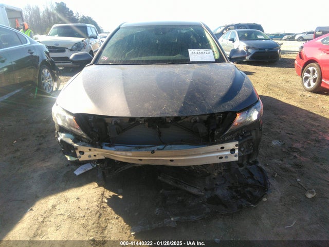 4T1G11AKXMU517026 Toyota CAMRY SE