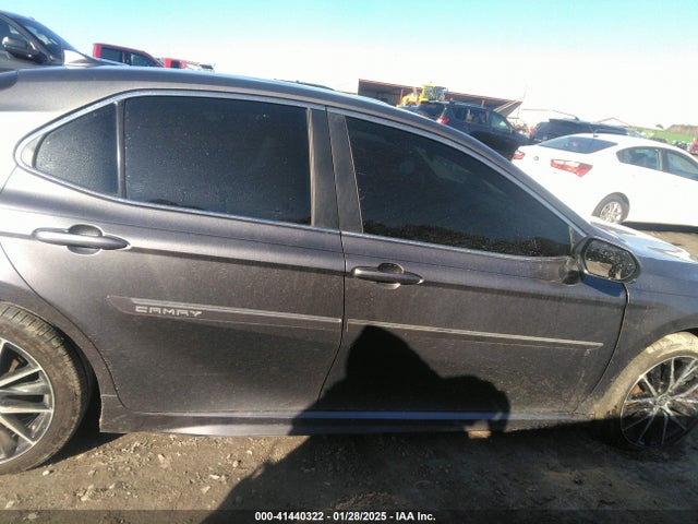 4T1G11AKXMU517026 Toyota CAMRY SE