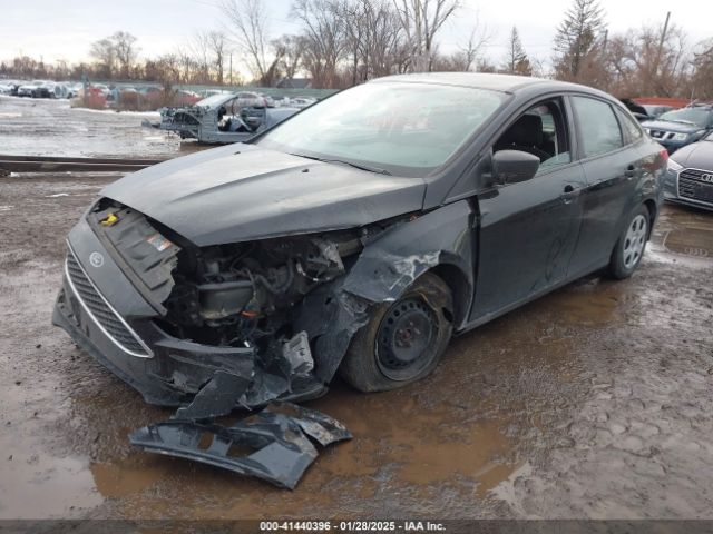 1FADP3E2XHL295195 Ford FOCUS S