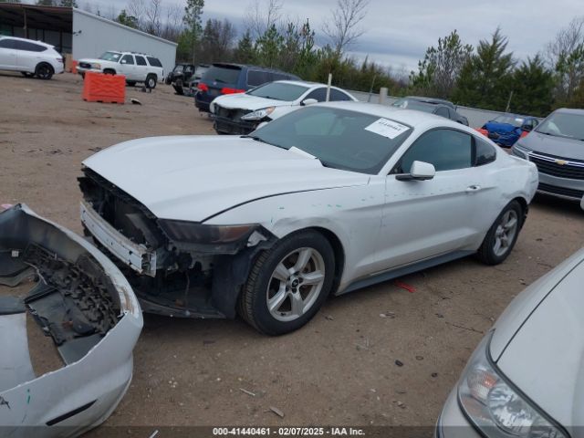 1FA6P8AM3G5235744 Ford Mustang V6