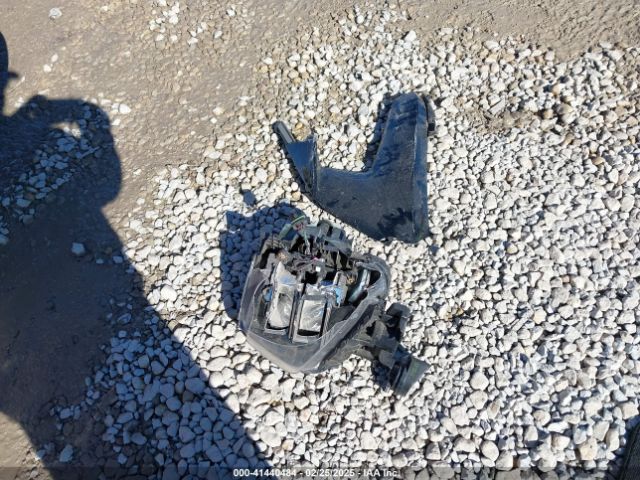 5NMJACDEXRH401870 Hyundai TUCSON SE