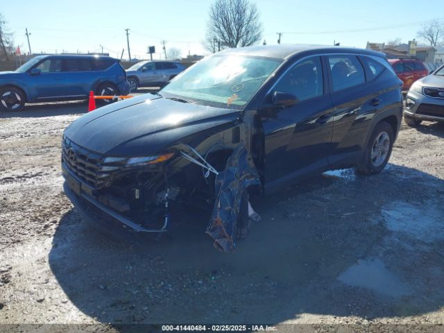 5NMJACDEXRH401870 Hyundai TUCSON SE