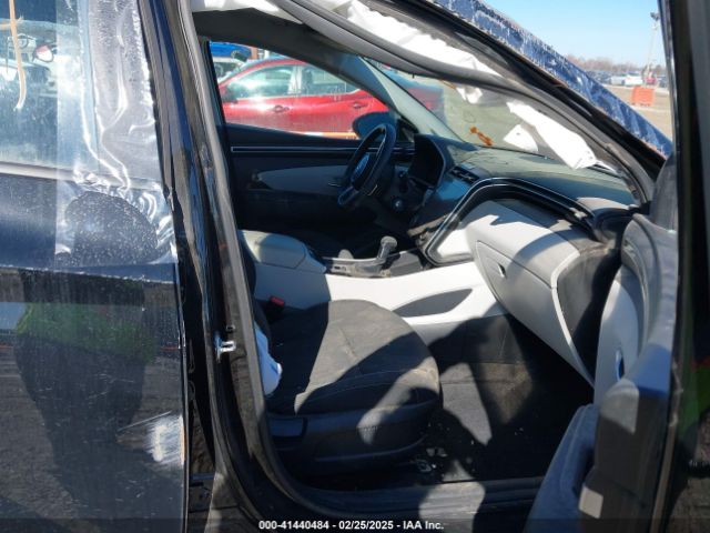 5NMJACDEXRH401870 Hyundai TUCSON SE