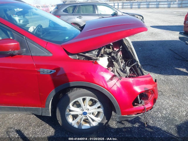 Ford ESCAPE SE 2018 1FMCU0GD7JUD14356 Image 17