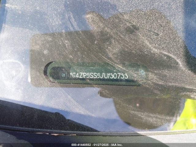 1G4ZP5SS5JU130733 Buick Lacrosse Essence