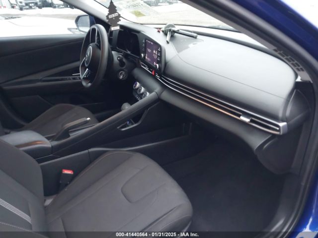 KMHLL4AG8MU141609 Hyundai ELANTRA SE
