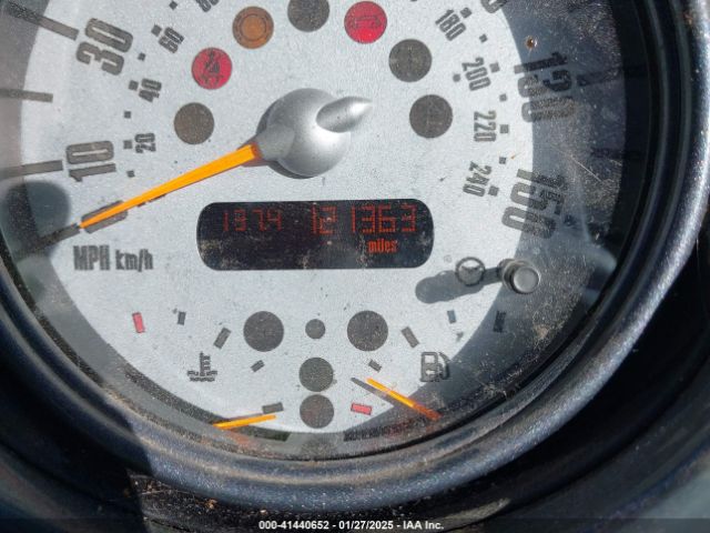 2005 MINI COOPER S WMWRE33465TD95588 Photo 6