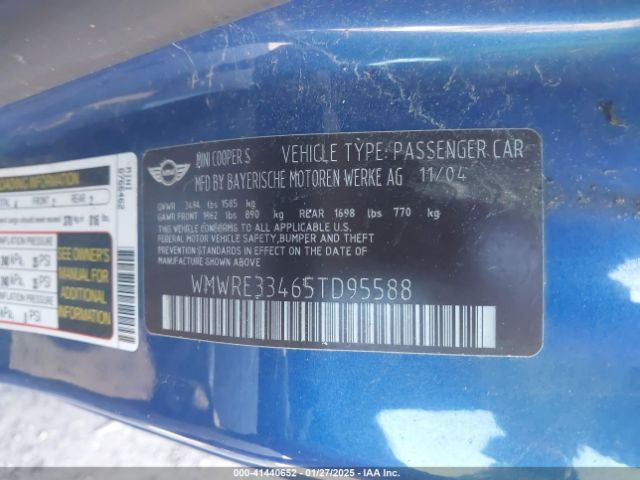 2005 MINI COOPER S WMWRE33465TD95588 Photo 8