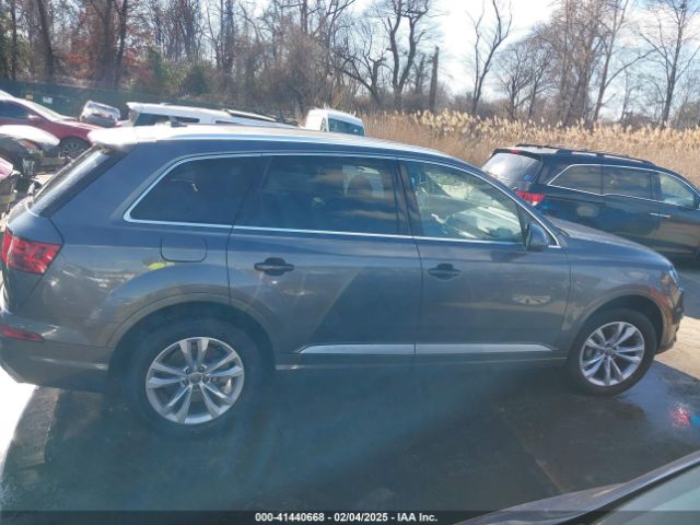 WA1LAAF75KD009898 Audi Q7 55 Premium/55 Se Premium