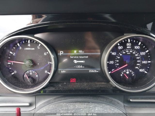 KNDNC5H33N6148446 KIA Carnival Mpv Ex