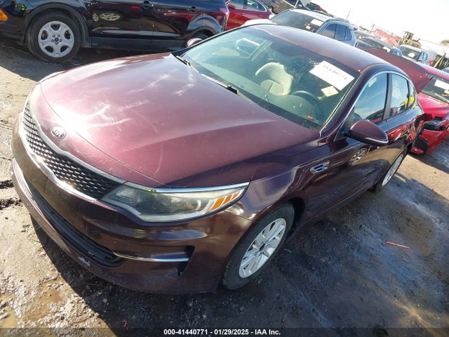 5XXGT4L38GG023621 KIA Optima Lx