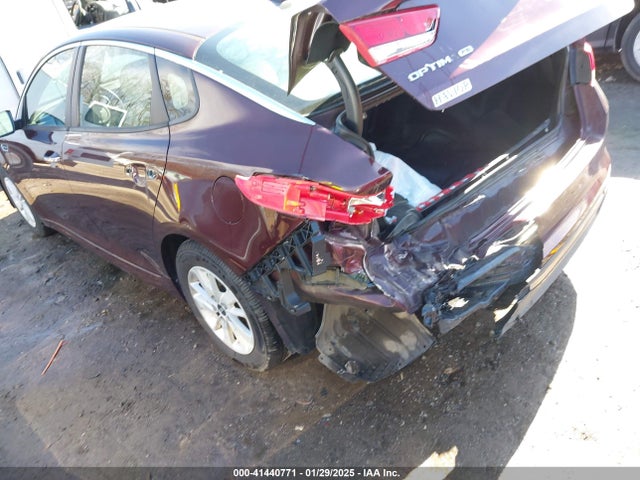 5XXGT4L38GG023621 KIA Optima Lx