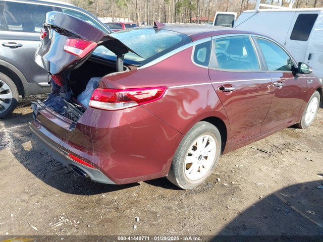 5XXGT4L38GG023621 KIA Optima Lx