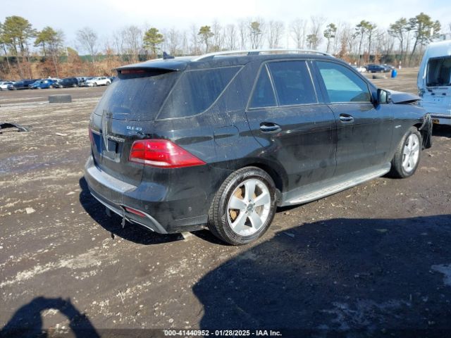 2018 MERCEDES-BENZ AMG GLE 43 4JGDA6EB8JB005802 Photo 3