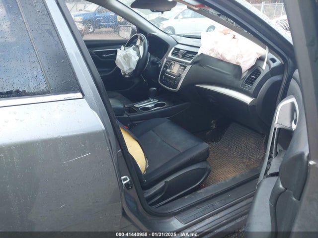 1N4AL3AP8GC180285 Nissan Altima 2.5 Sr