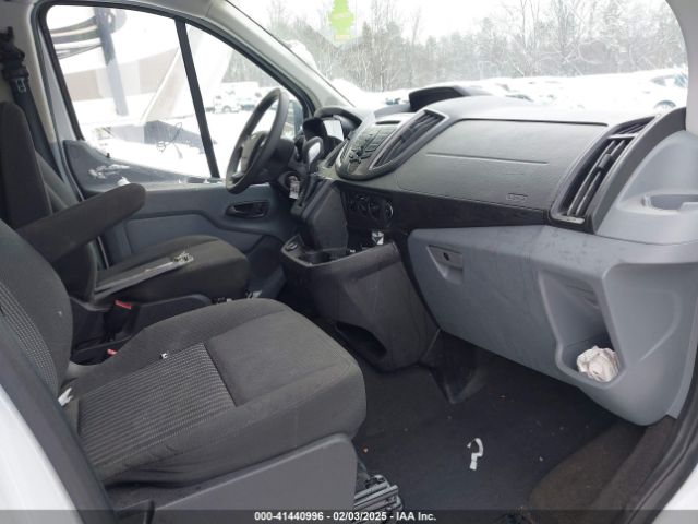 1FBZX2ZG2JKB04207 Ford Transit-350 Xlt