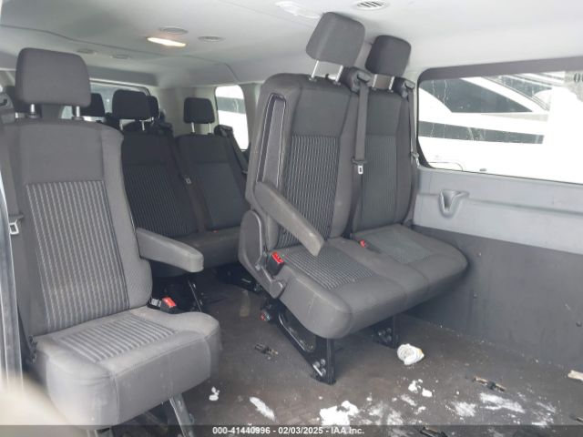 1FBZX2ZG2JKB04207 Ford Transit-350 Xlt