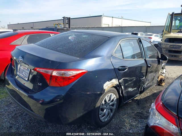 Toyota COROLLA LE 2017 5YFBURHE2HP708379 Image 4