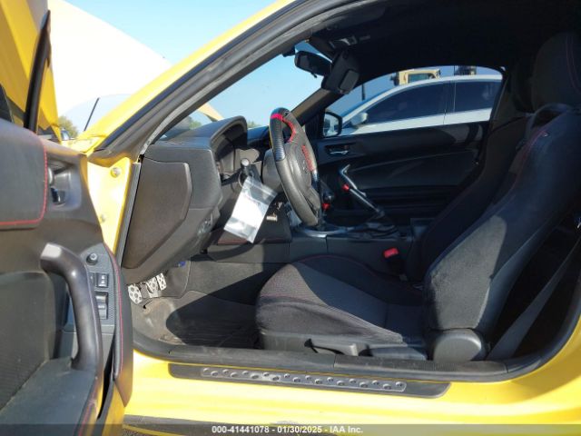 JF1ZNAA14F9705433 Scion Fr-s Release Series
