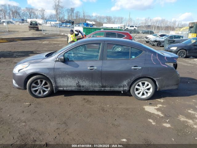 3N1CN7AP0FL939229 Nissan Versa 1.6 Sl