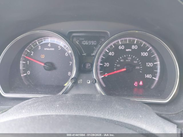 3N1CN7AP0FL939229 Nissan Versa 1.6 Sl