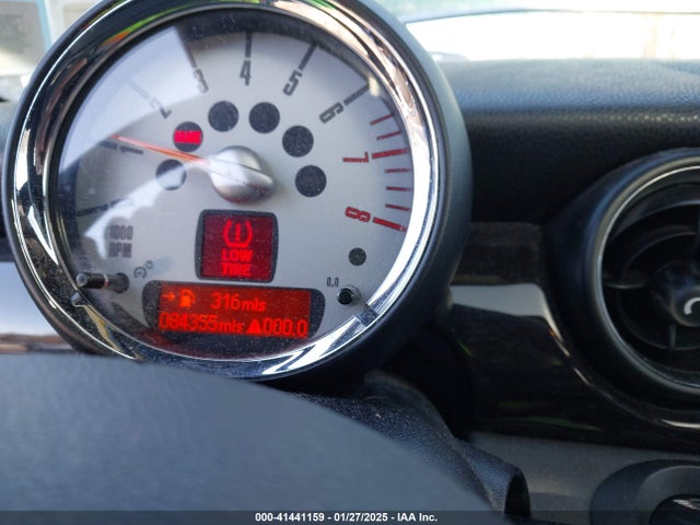 2009 MINI COOPER S WMWMF73599TX40140 Photo 6