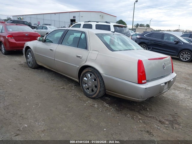 2007 CADILLAC DTS 1G6KD57YX7U198355 Photo 2