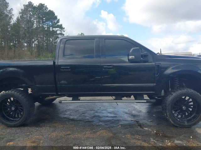 1FT7W2BT3HEE68514 Ford F-250 Lariat