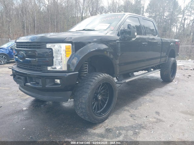 1FT7W2BT3HEE68514 Ford F-250 Lariat