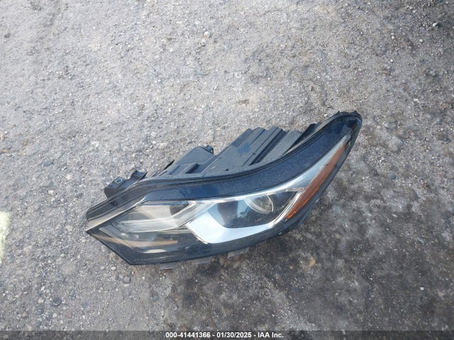 Chevrolet EQUINOX LS 2018 2GNAXHEV5J6210547 Image 12