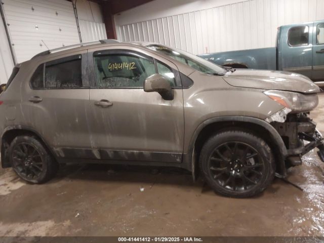 KL7CJPSB4MB353723 Chevrolet Trax Awd Lt
