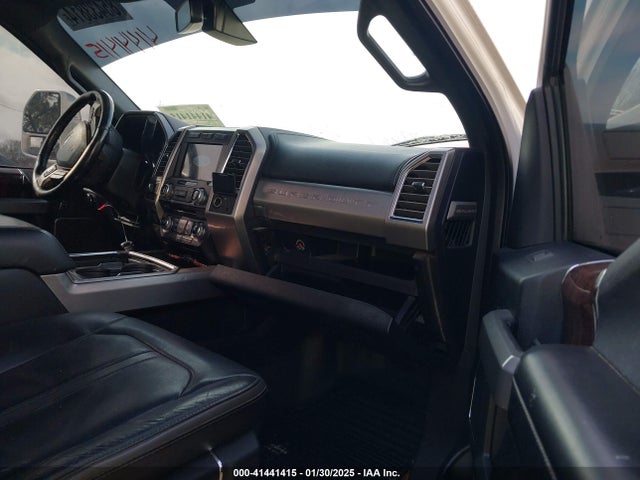 Ford F-250 Platinum 2017 1FT7W2BT2HEC37667 Image 5