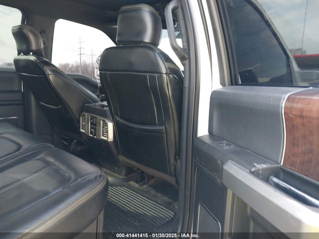 Ford F-250 Platinum 2017 1FT7W2BT2HEC37667 Image 8