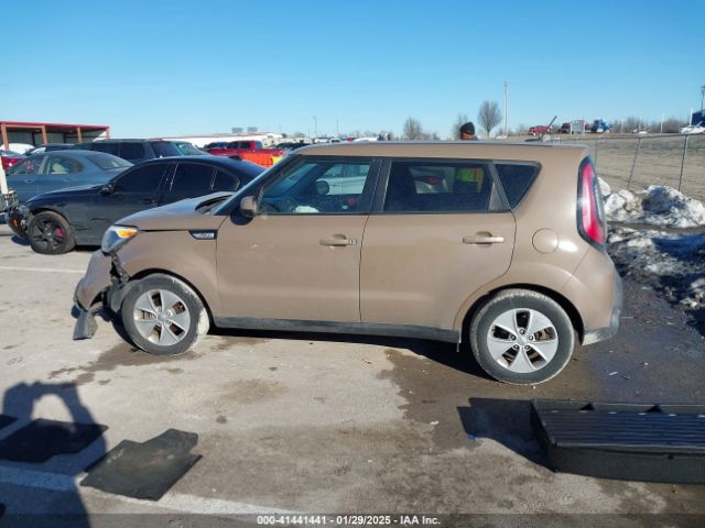 KNDJN2A25F7147335 KIA Soul