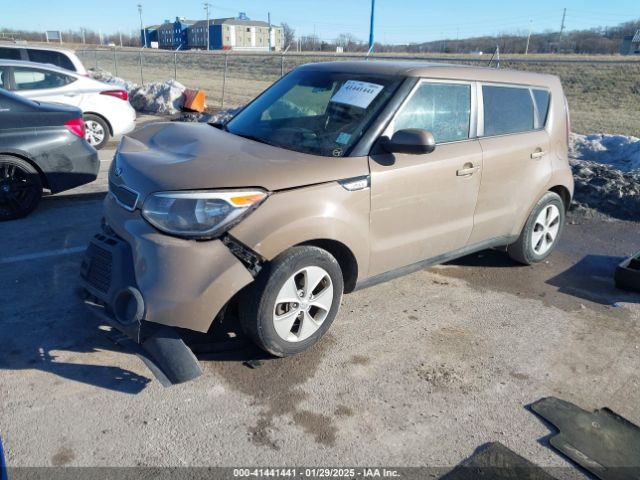 KNDJN2A25F7147335 KIA Soul