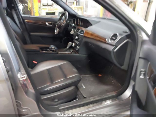 WDDGF8AB5EA954097 Mercedes-Benz C 300 Luxury 4matic/sport 4matic