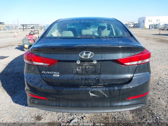 5NPD74LF7JH299320 Hyundai ELANTRA SE
