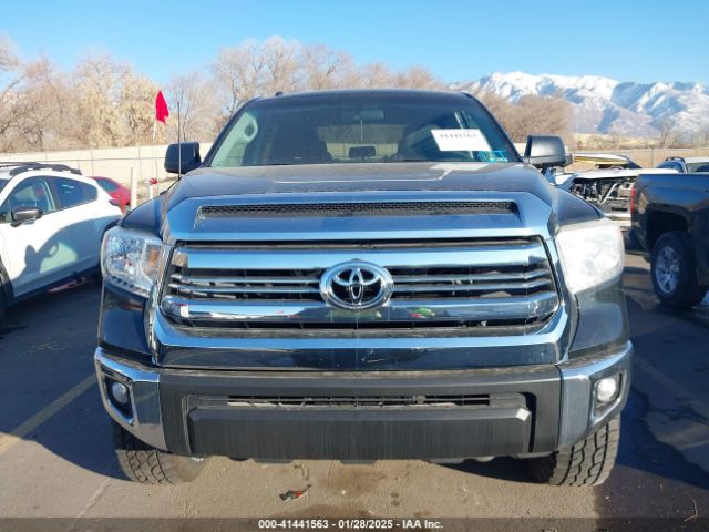5TFDW5F19GX565927 Toyota Tundra Sr5 5.7l V8