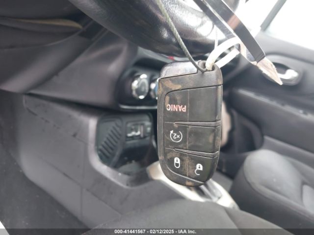 2017 JEEP RENEGADE ZACCJABB7HPF06154 Photo 10