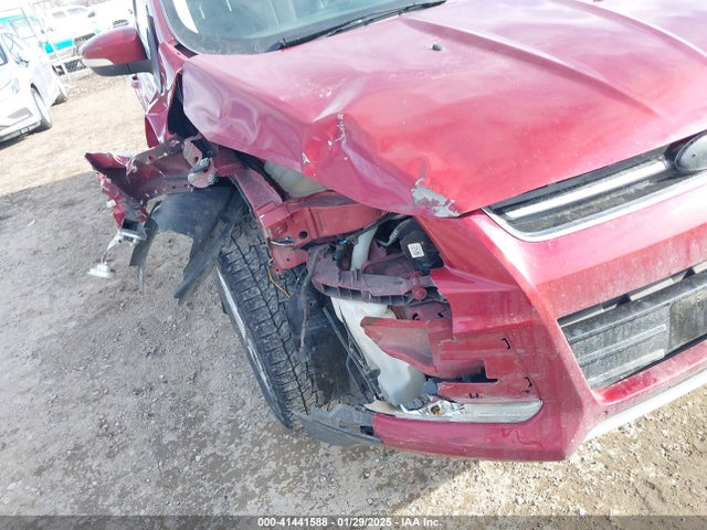 1FMCU9J93FUA25510 Ford Escape Titanium