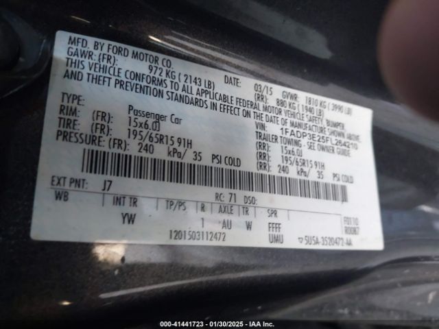 1FADP3E25FL264210 Ford FOCUS S
