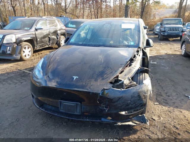 7SAYGDEF9PF921411 Tesla Model Y Performance Dual Motor All-wheel Drive