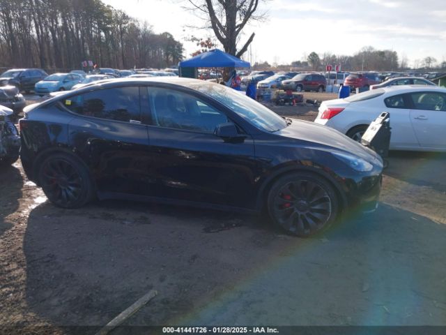 7SAYGDEF9PF921411 Tesla Model Y Performance Dual Motor All-wheel Drive