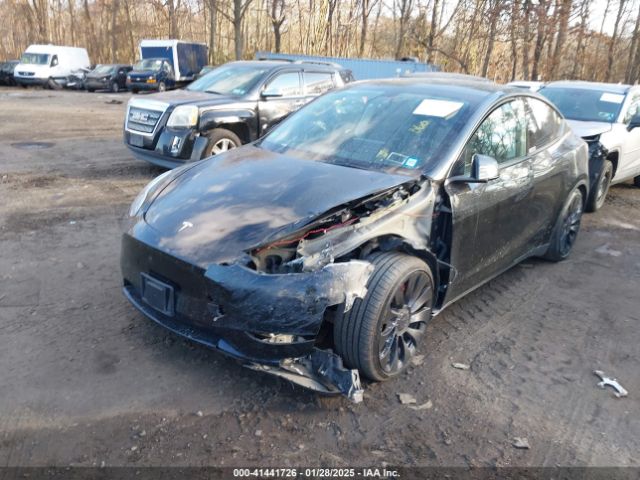 7SAYGDEF9PF921411 Tesla Model Y Performance Dual Motor All-wheel Drive