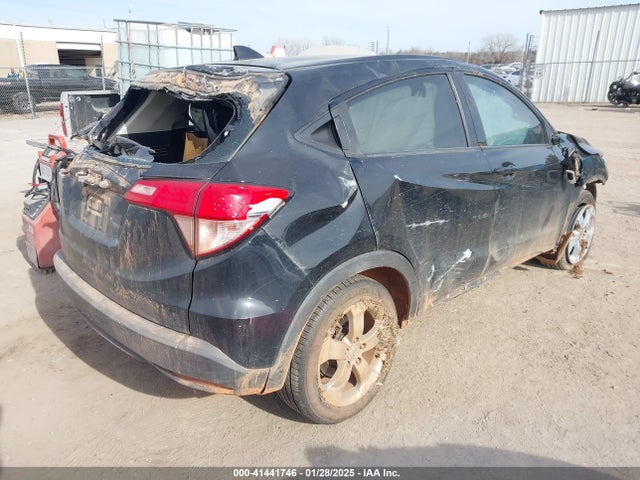 3CZRU5H36GM739835 Honda HR-V LX
