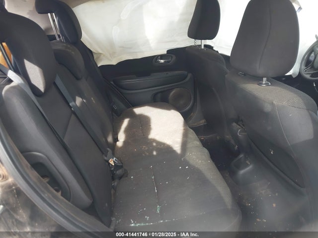 3CZRU5H36GM739835 Honda HR-V LX