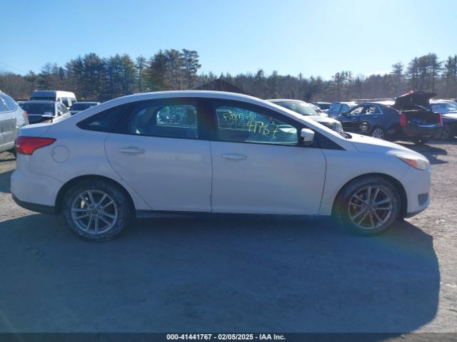 1FADP3F2XJL253047 Ford FOCUS SE